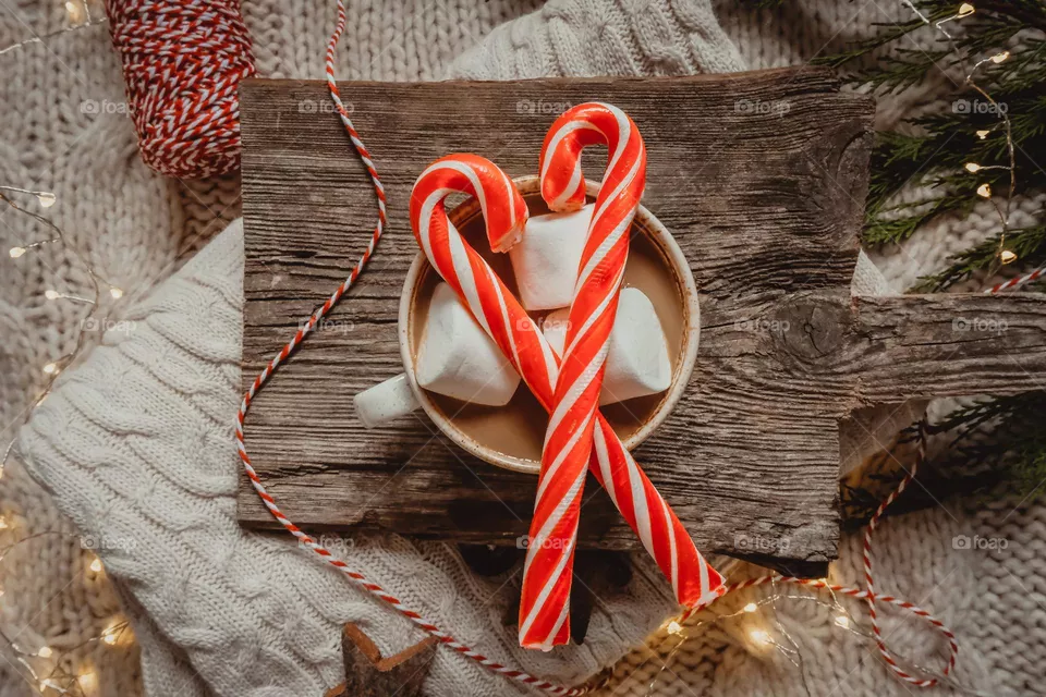 Hot chocolate with marshmallows and candy sticks , Christmas vibes 2024🧑‍🎄