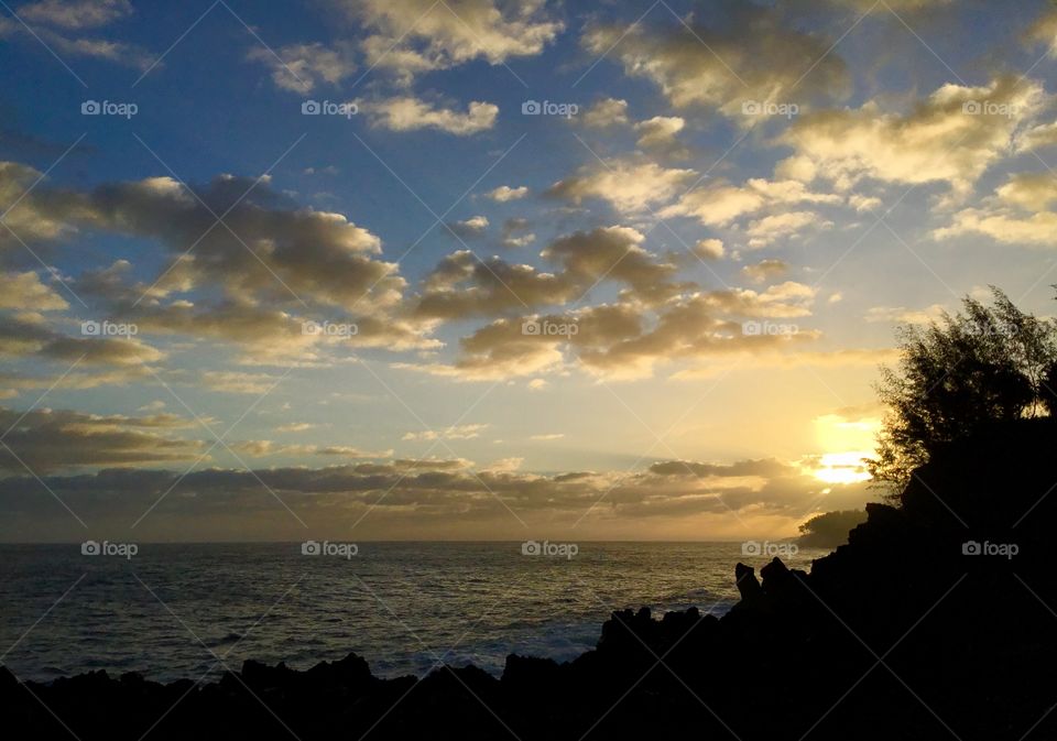 Sunrise at the Hawaiian seashore 