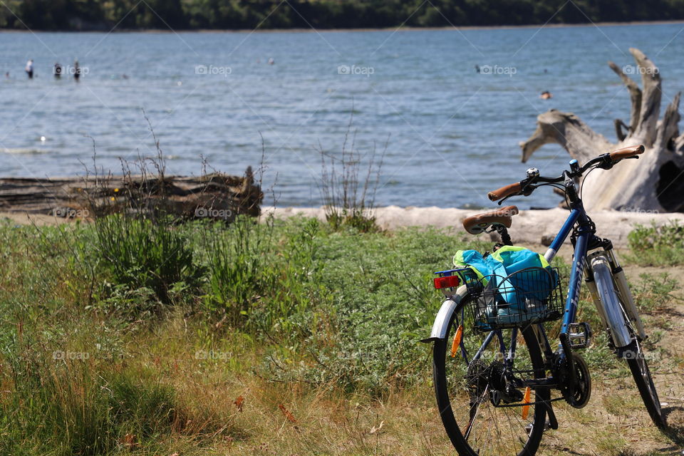 Bike by the beach 