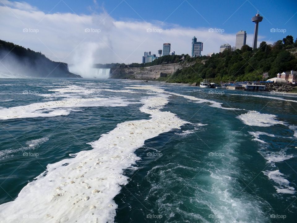 River before falling from the hight. Niagara the great water falls. 