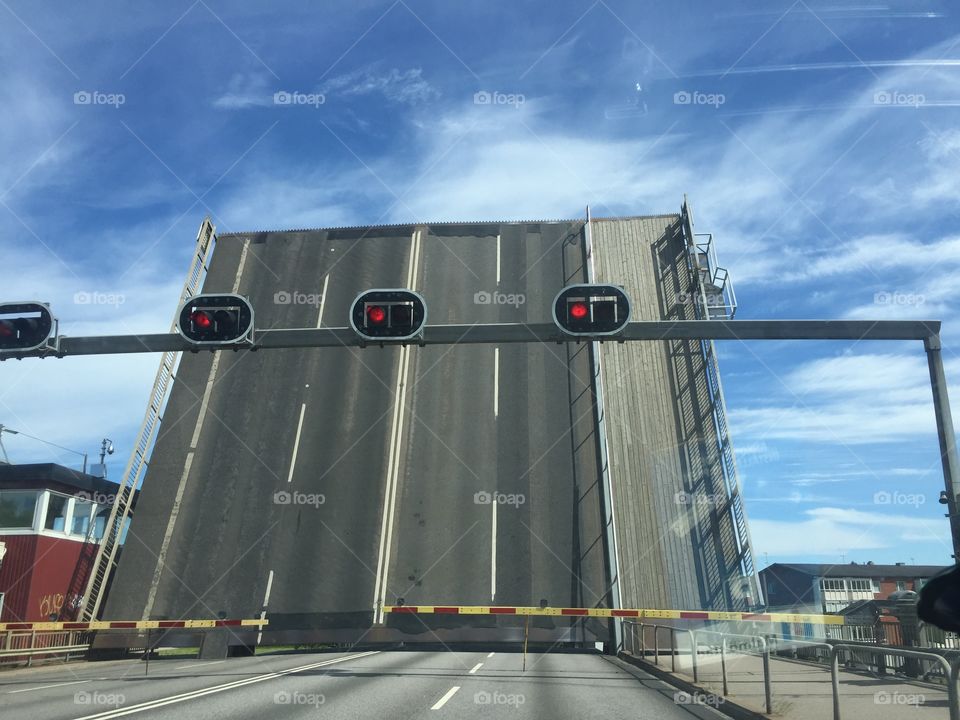 A bridge is opening in Trollhättan.