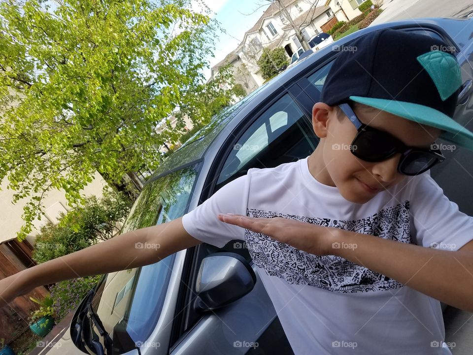 boy cool dabbing