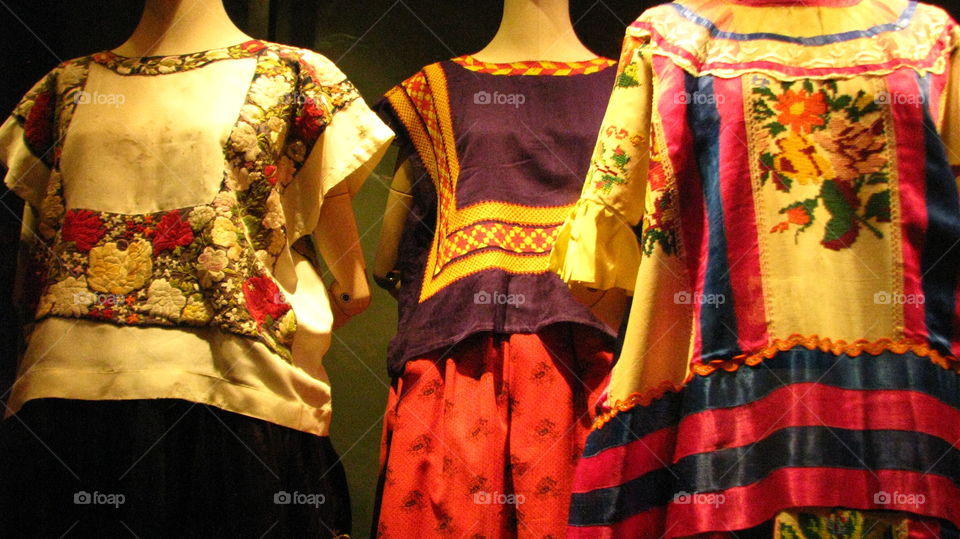 Dress, colors, history, tears.. Frida Kahlo Dresses.
