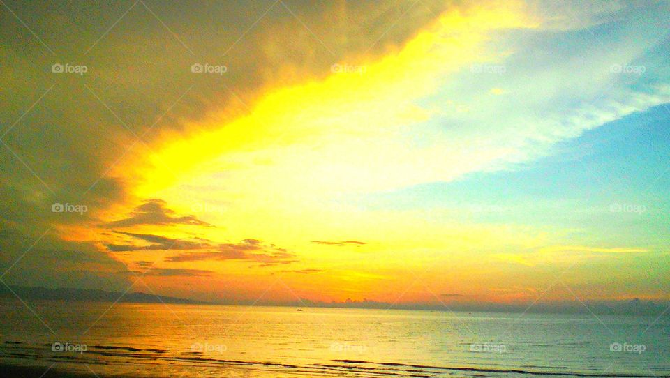 Golden beams of sunrise and sunsets...
Only in Philippines (Pearl of the Orient Sea)
The Ancient Havilah