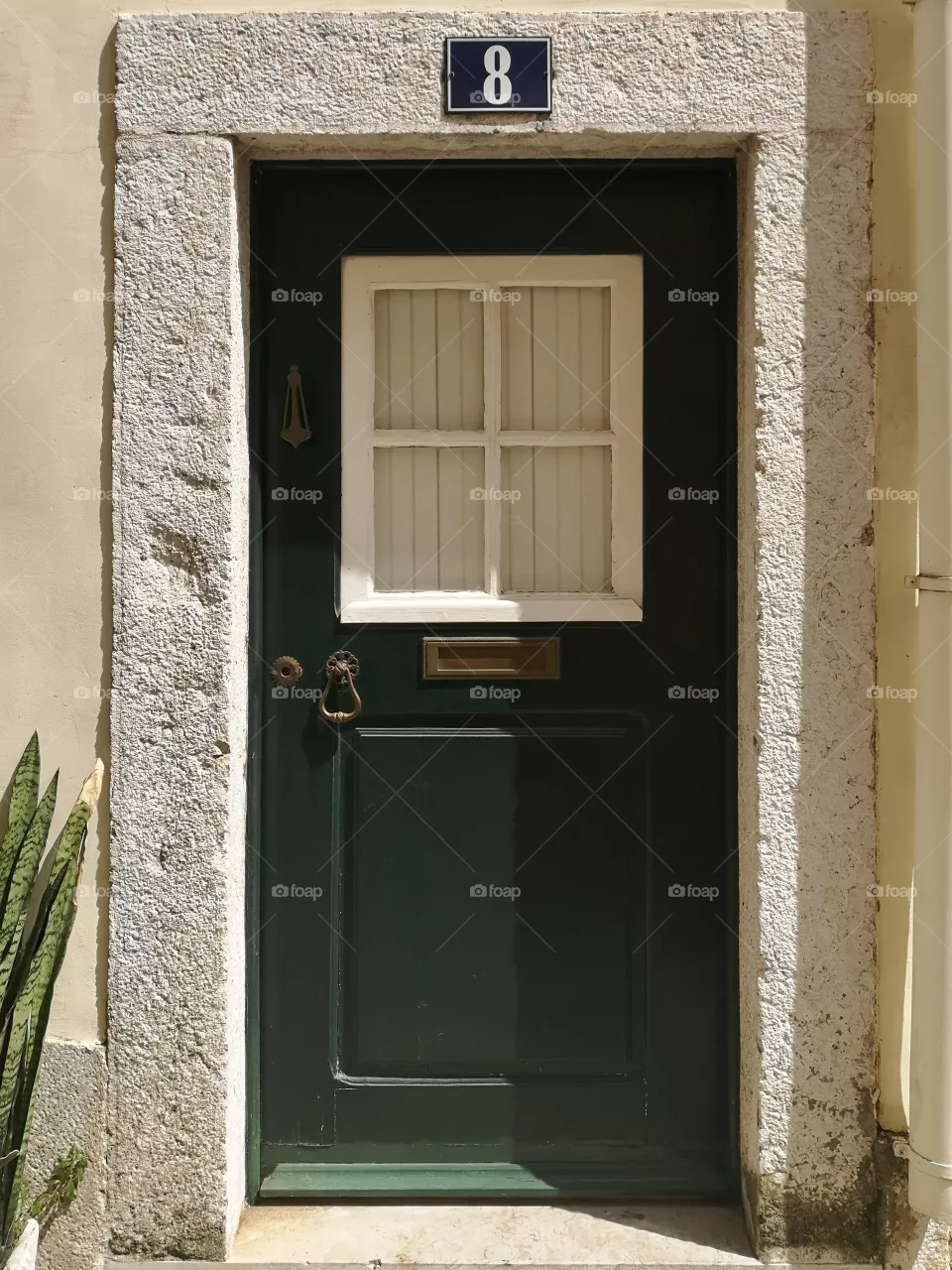 Green door