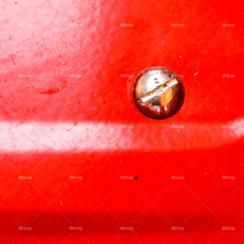 Shiny Bolt in Red