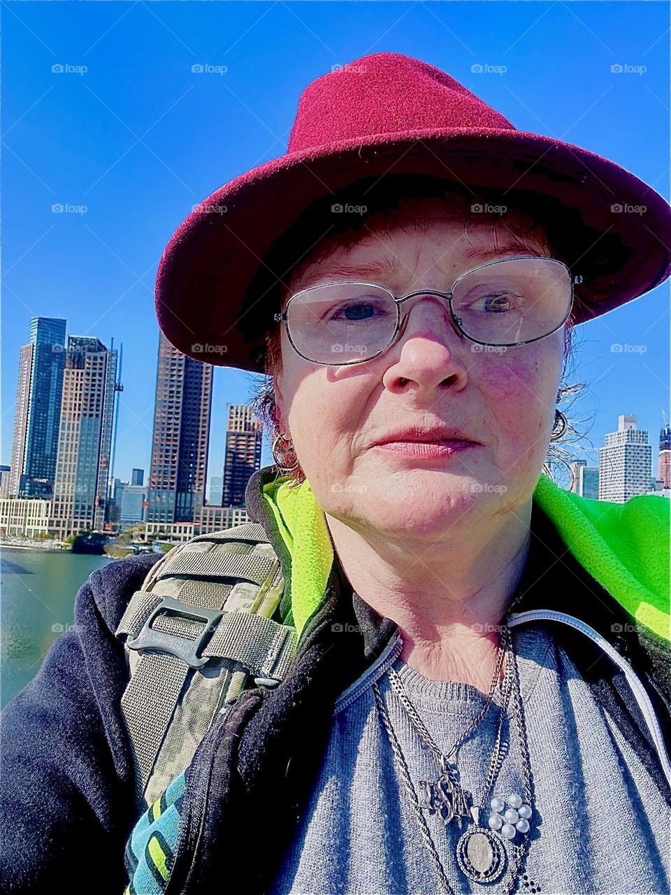 This is me, „Petra Schiller“ a.k.a. „Maxine Firefox“ a.k.a. „Maximiliane Feuerfuchs“ standing on top of the „Pulaski Bridge“ at „Newtown Creek“ in LIC, Queens on a warm sunny Indian summer afternoon in early November 2023. Hypnotic Productions