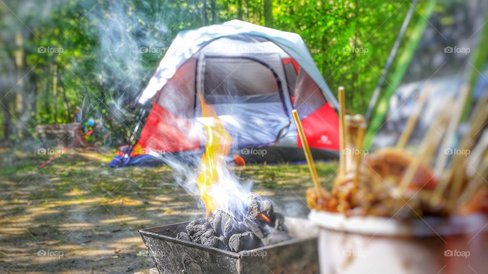 Summer is meant to be shared with good friends and great adventure, Camping! ⛺️