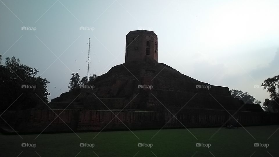 Chaukhandi Stupa is an important Buddhiststupa in Sarnath, located 8 kilometres from Cantt Railway Station Varanasi, Uttar Pradesh, India. Stupas have evolved from burial mounds and serve as a shrine for a relic of the Buddha.[1]