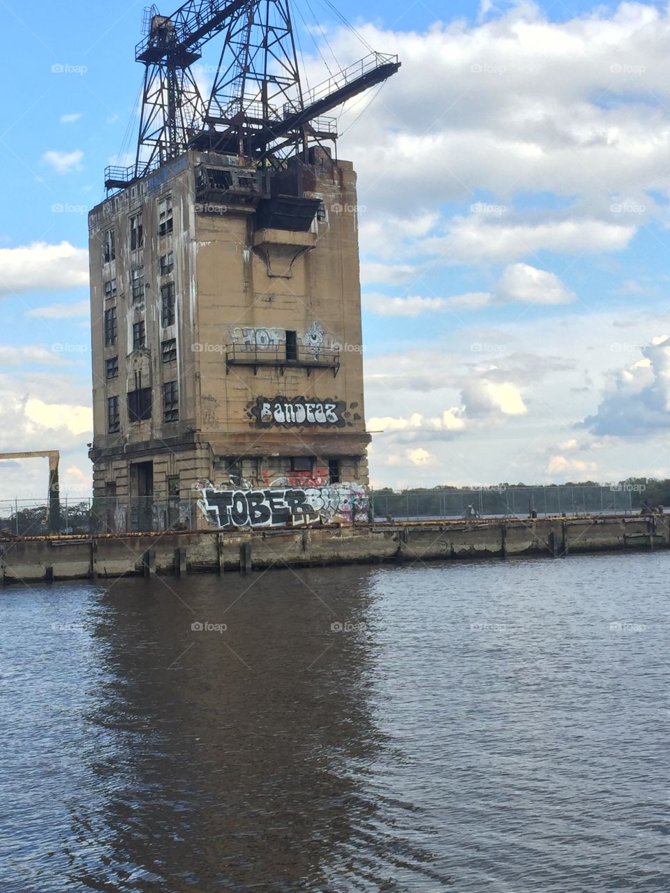 Abandon building by river Philadelphia 