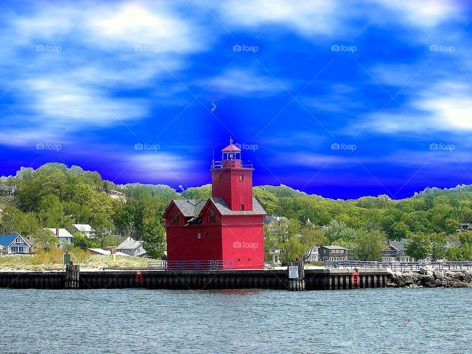Big red lighthouse 