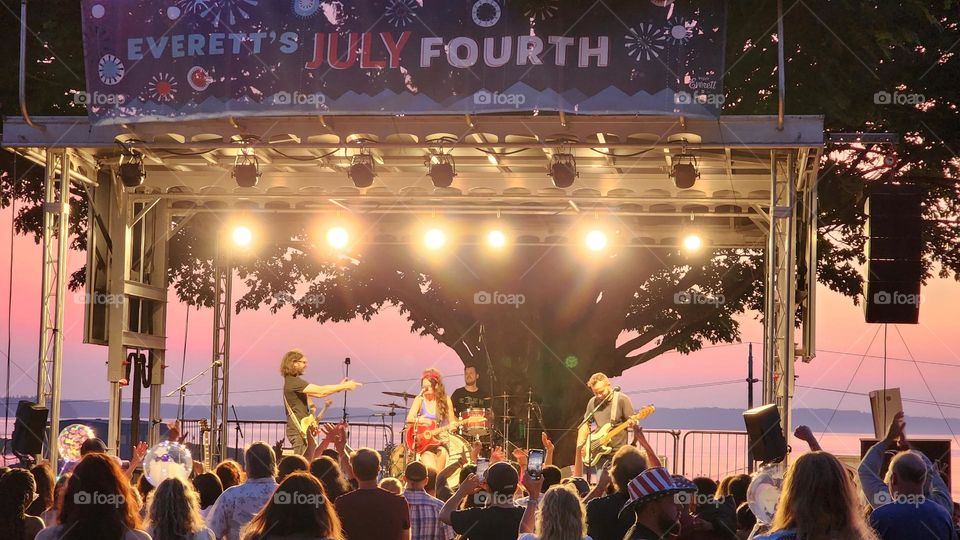 Live music show during july 4th celebrations