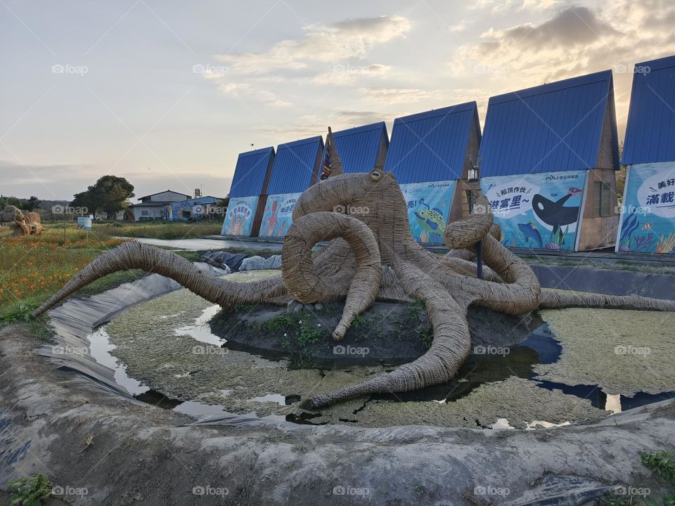 Straw octopus in the park