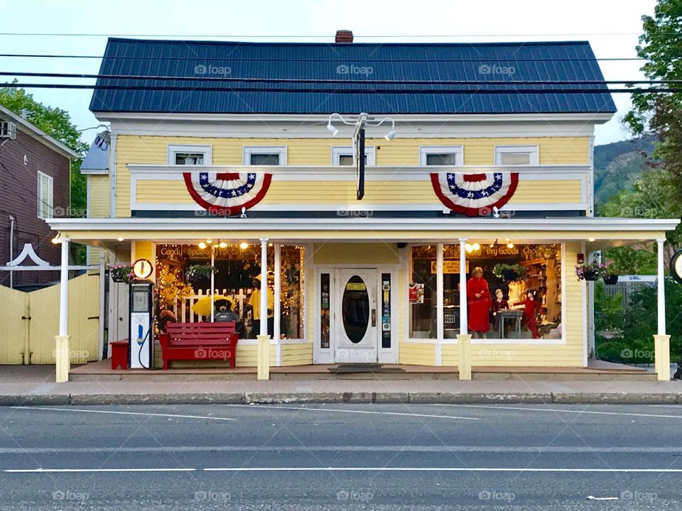 Zeb’s General Store, North Conway, New Hampshire, May 2018