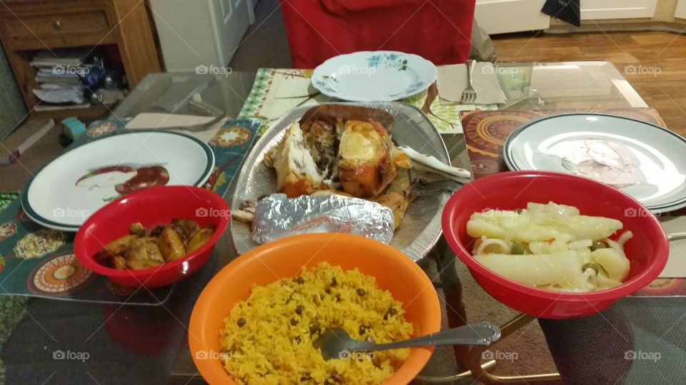 Our Puerto Rican thanksgiving diner!