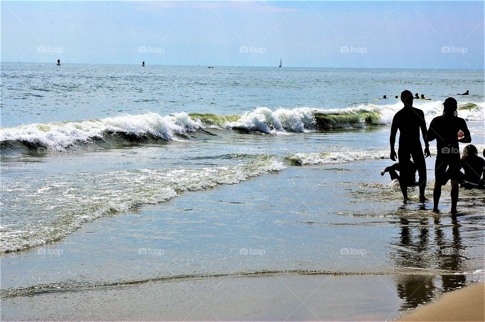 Beach Cameo