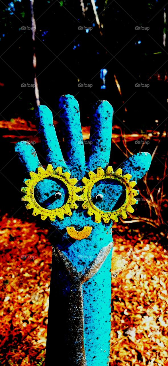 talk to the hand!🤣