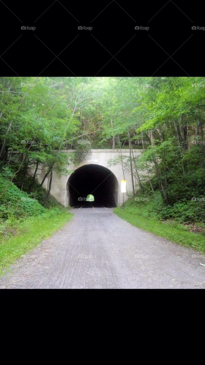 tunnel