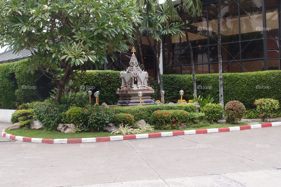 Statue 