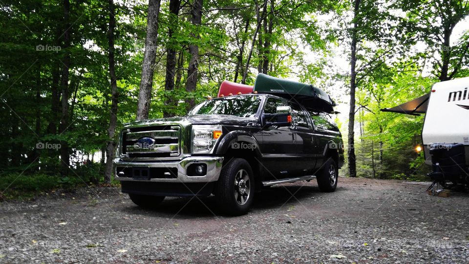 2015 F350 Super Duty with canoes.