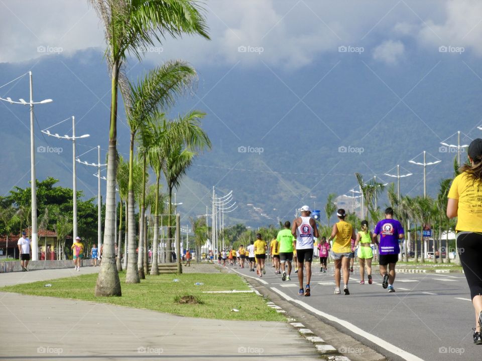 people running