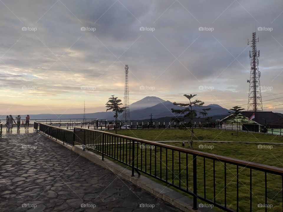 City ​​park in the morning