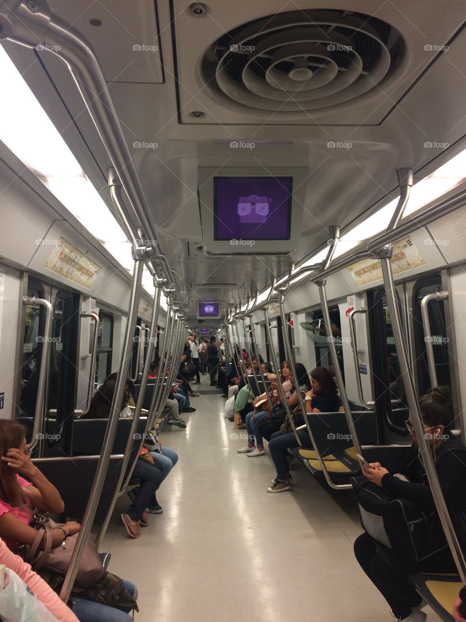 Metro. Línea 12 CDMX Mexico 
