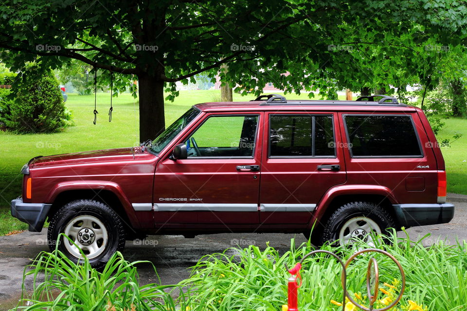 Jeep Cherokee