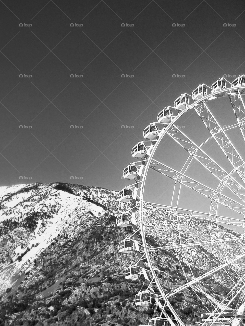 The mountain and the ferris wheel