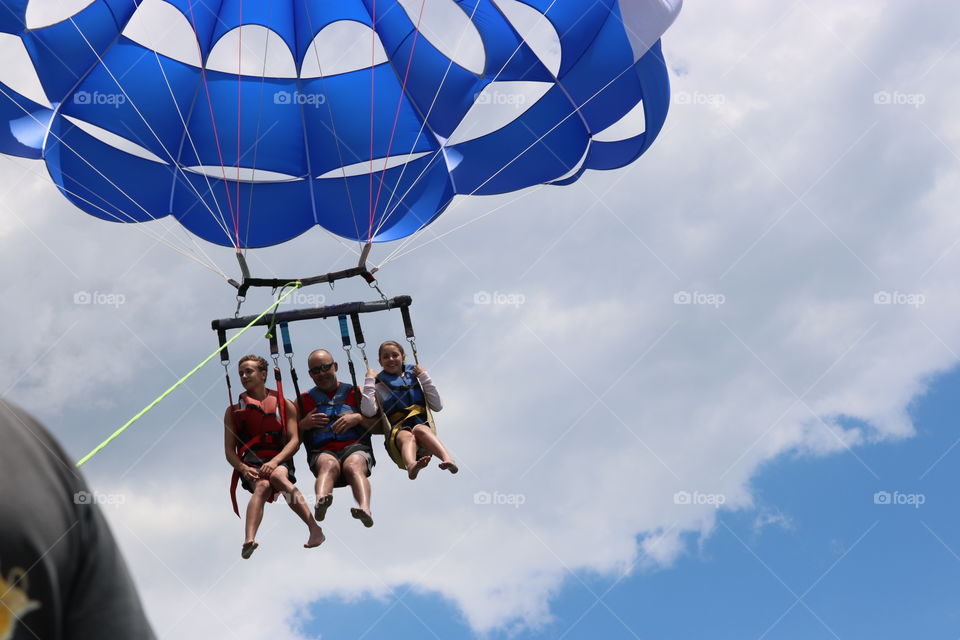 Parasailing 