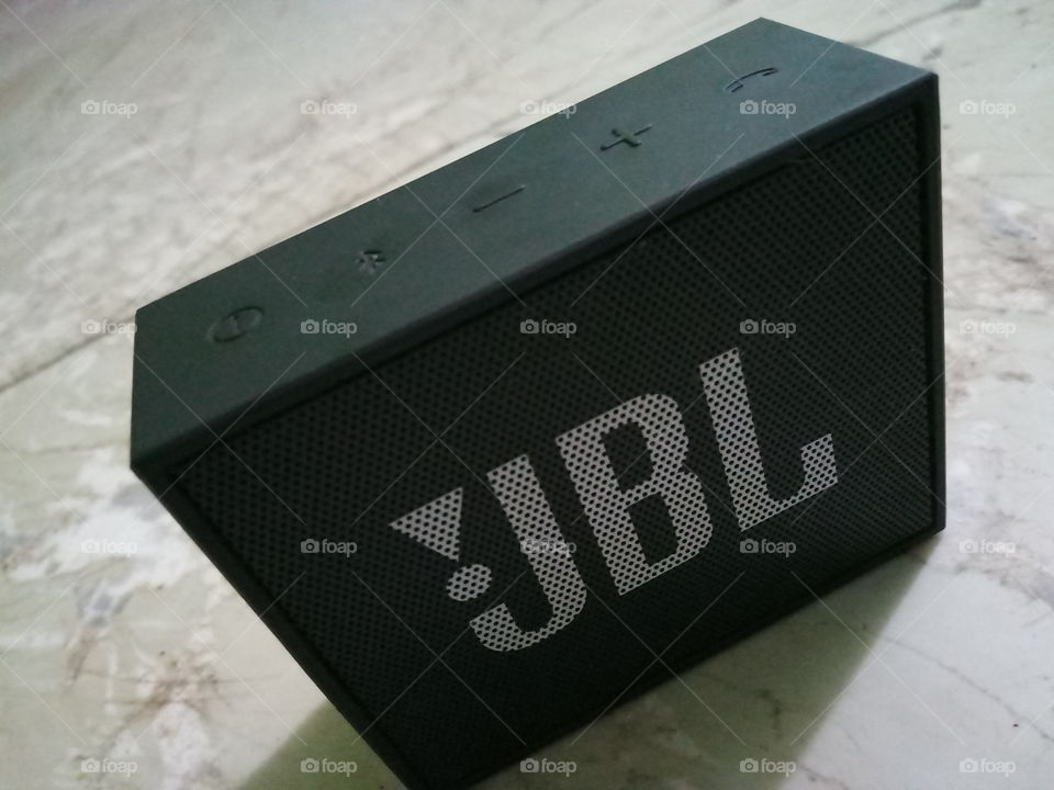 JBL Go mini Bluetooth speaker