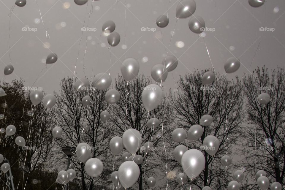 White balloons in the sky 