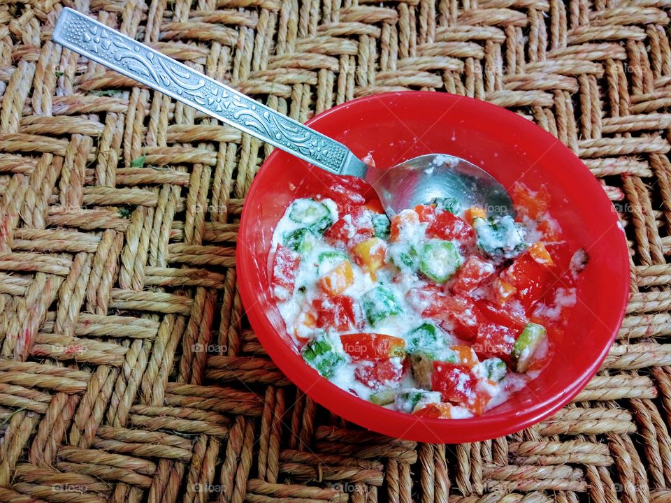 tomato veggies salad