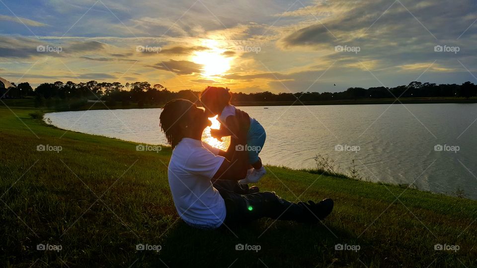 DADDY DAUGHTER SUNSET