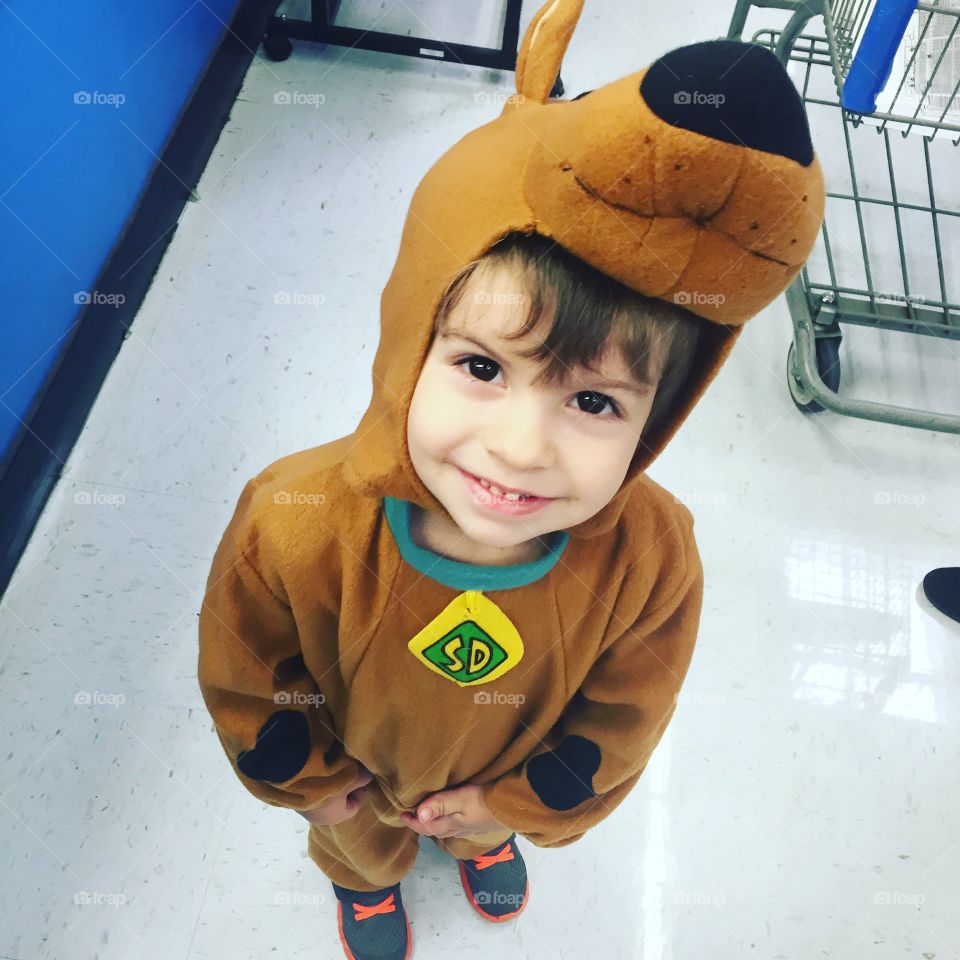 Scooby Doo. Trick or treat day at Walmart 
