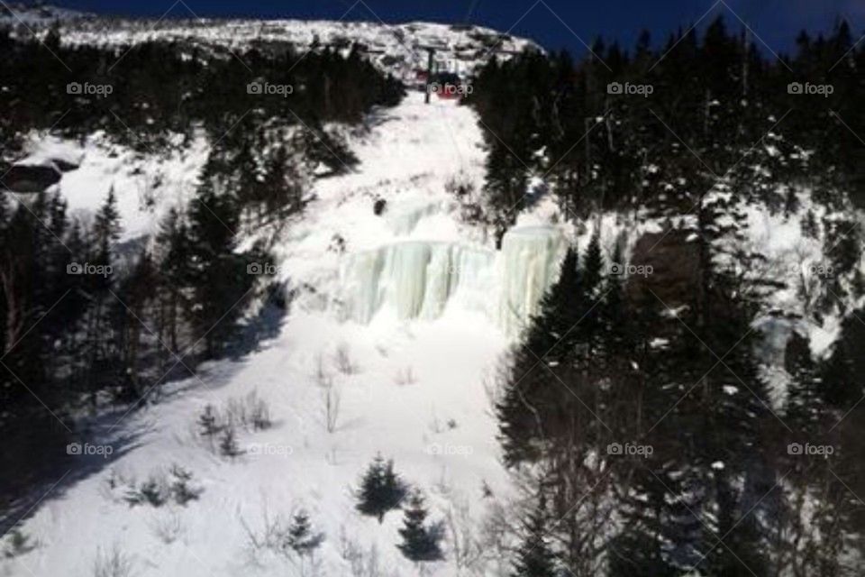 Iced waterfall 