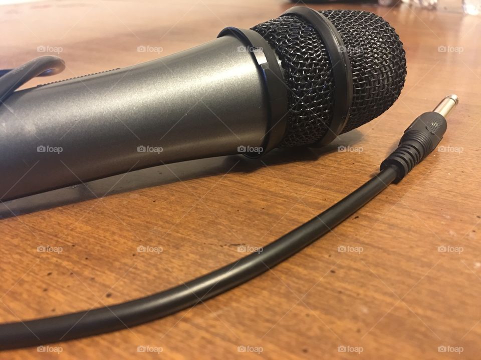 Rock the mic