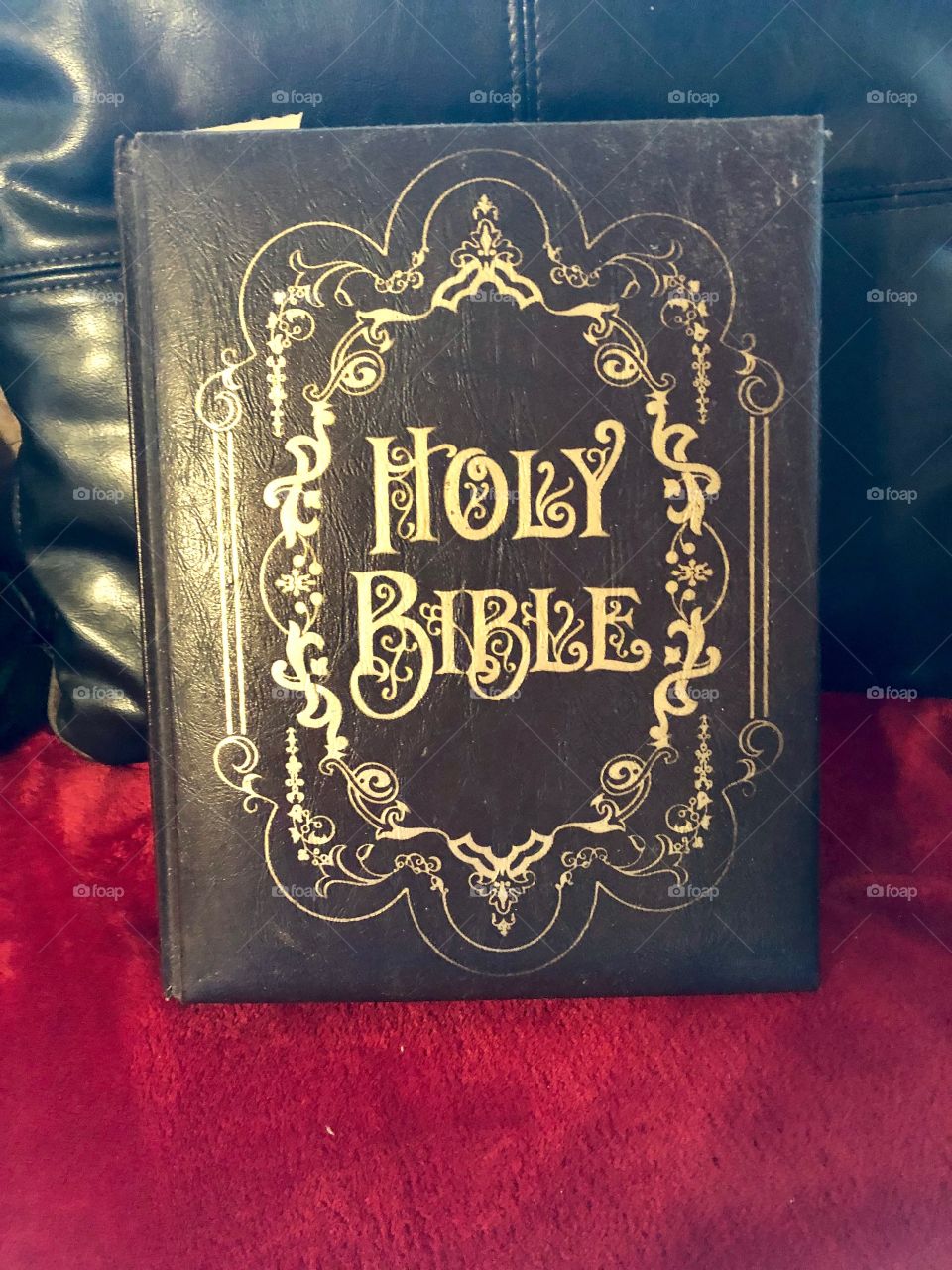 When in doubt pull your bible out...Mina 1017