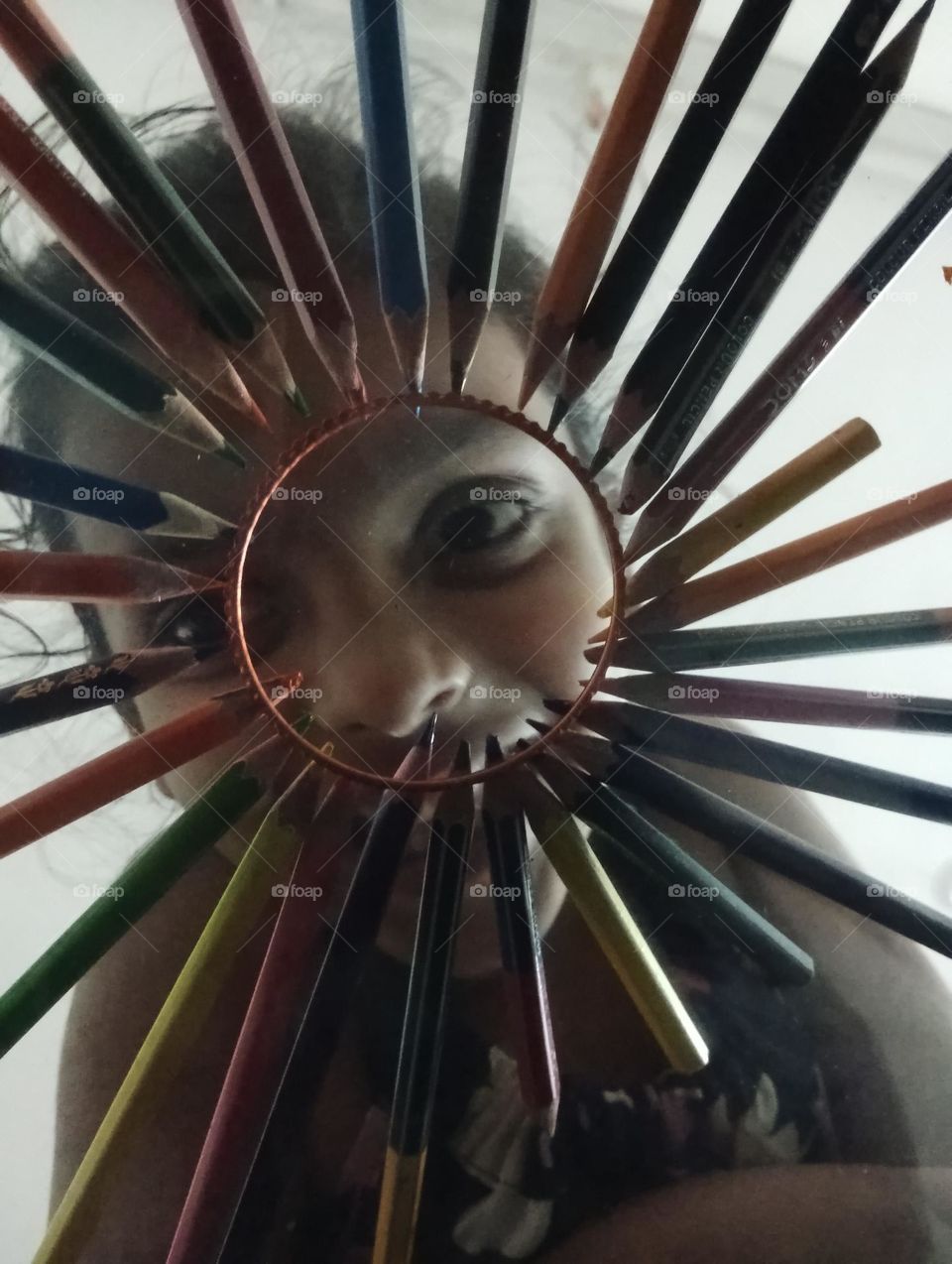 child under many family members