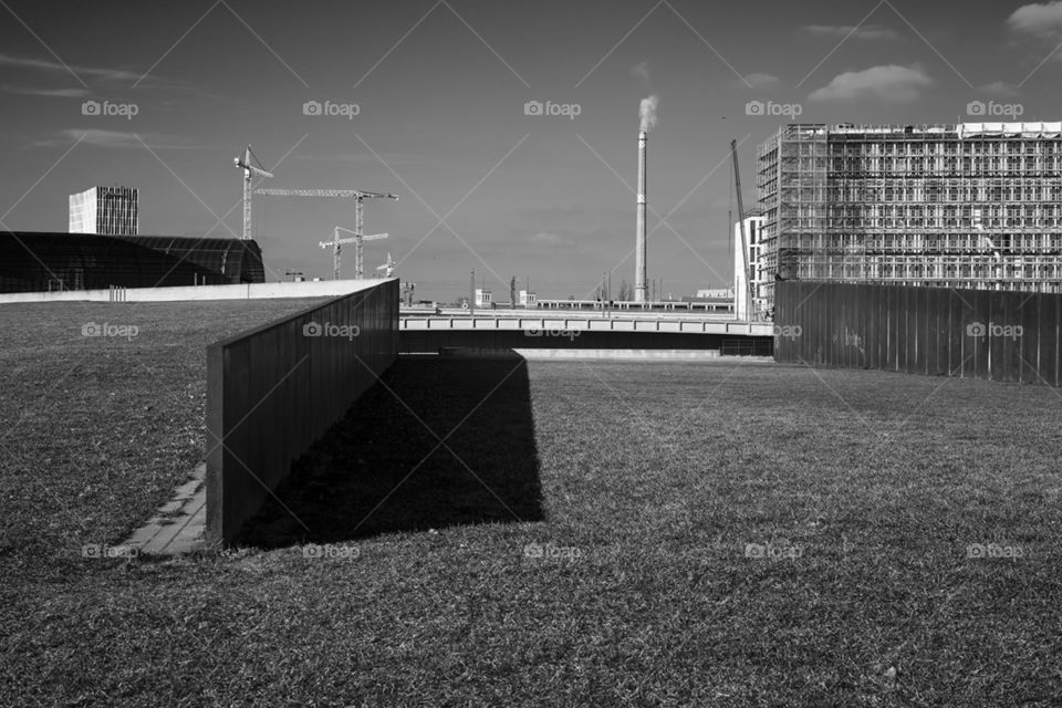 Under Construction . A landscape of the construction of Berlin 