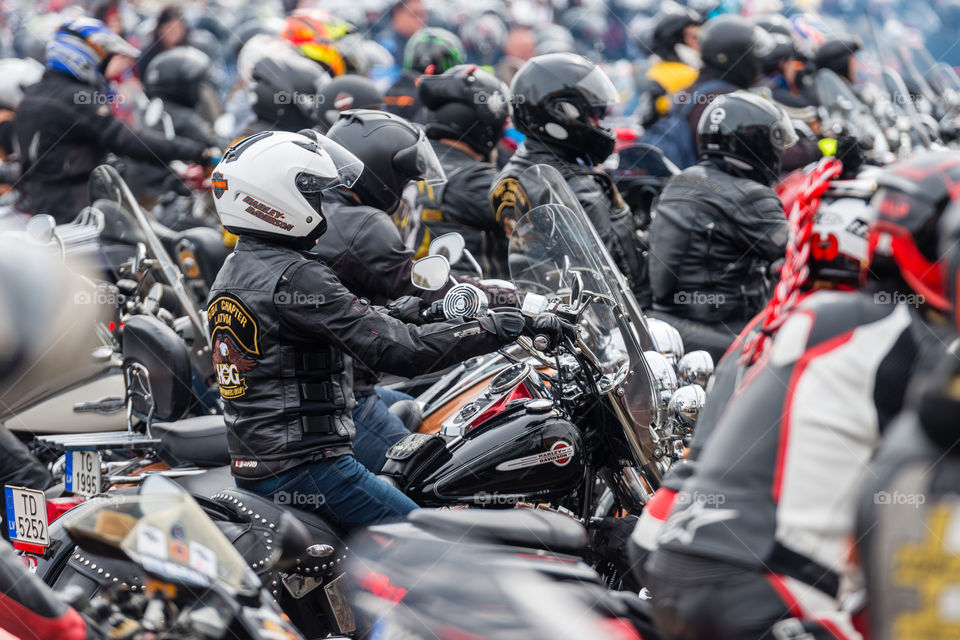 moto season opening event, motorcyclists gather for a parade trip