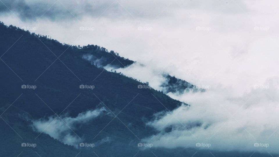 Rolling clouds in the mountain