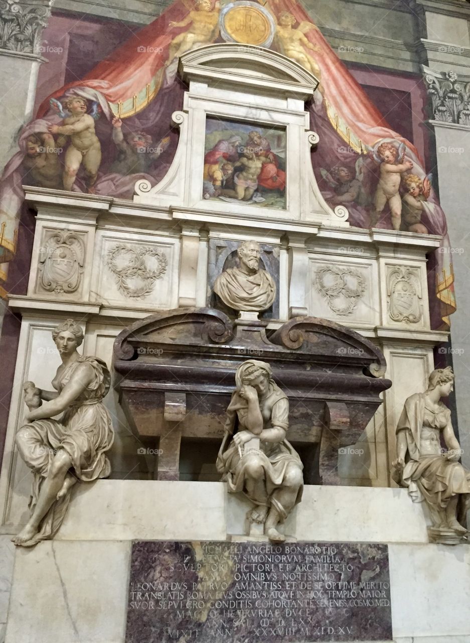 Basilica of Santa Croce, tomb of Michelangelo