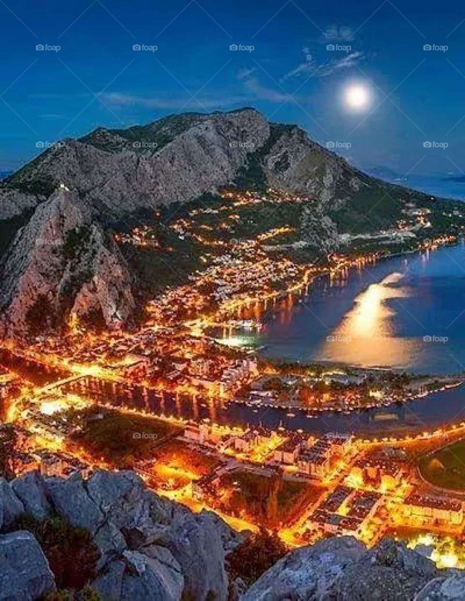 Omiš city Big moon panorama