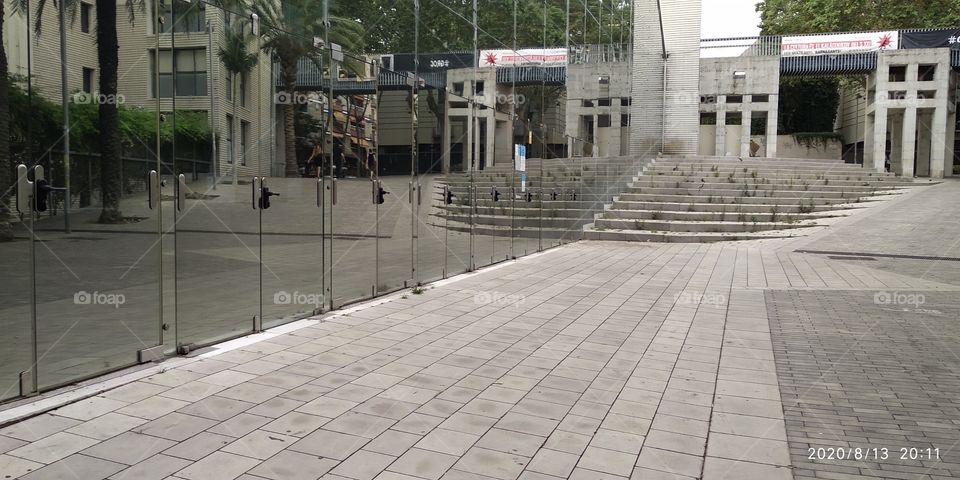 edificios con espejos