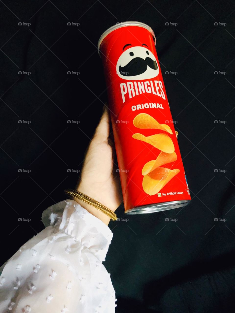 Wanna some pringles
