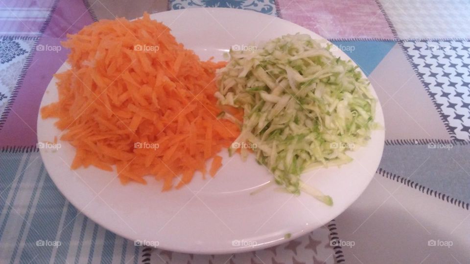 Pumpkins and carrots in a dish