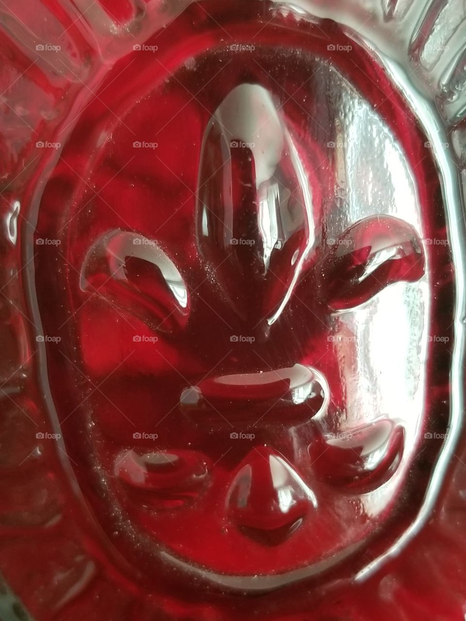glass fleur de lis