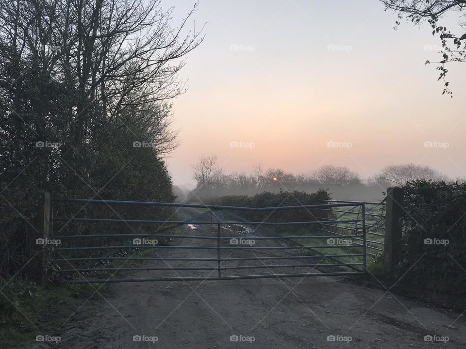 Frosty rural gateway 