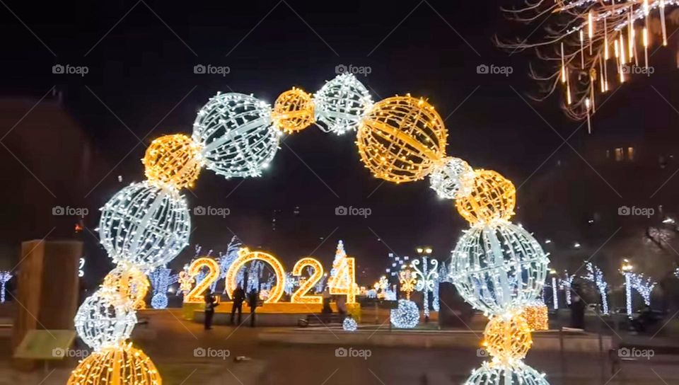 New Year's decorations in Yerevan Republic Square